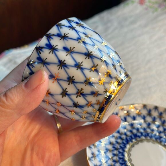 VTG Lomonosov Imperial Porcelain Tulip net pattern cobalt blue 22K gold teacup s - Picture 9 of 13